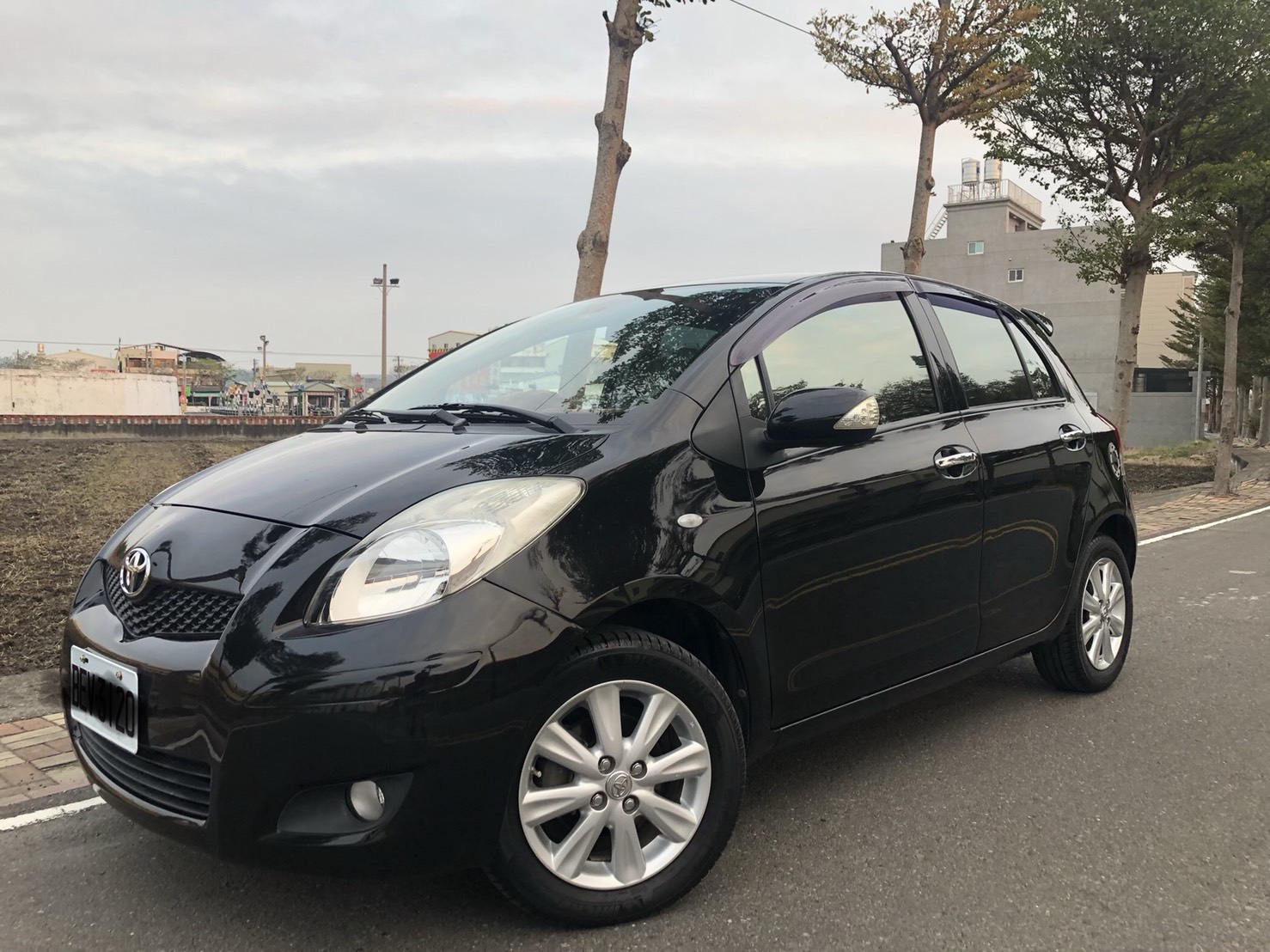2010 Toyota 豐田 Yaris
