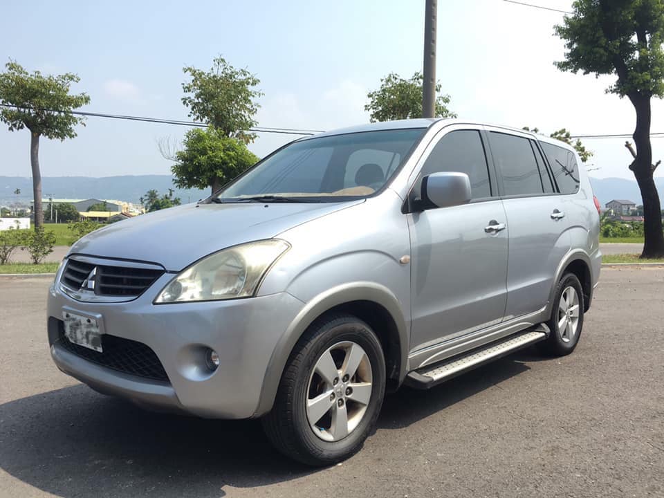 2006 Mitsubishi Zinger