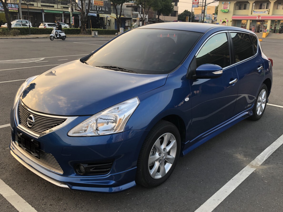 2016 Nissan Tiida