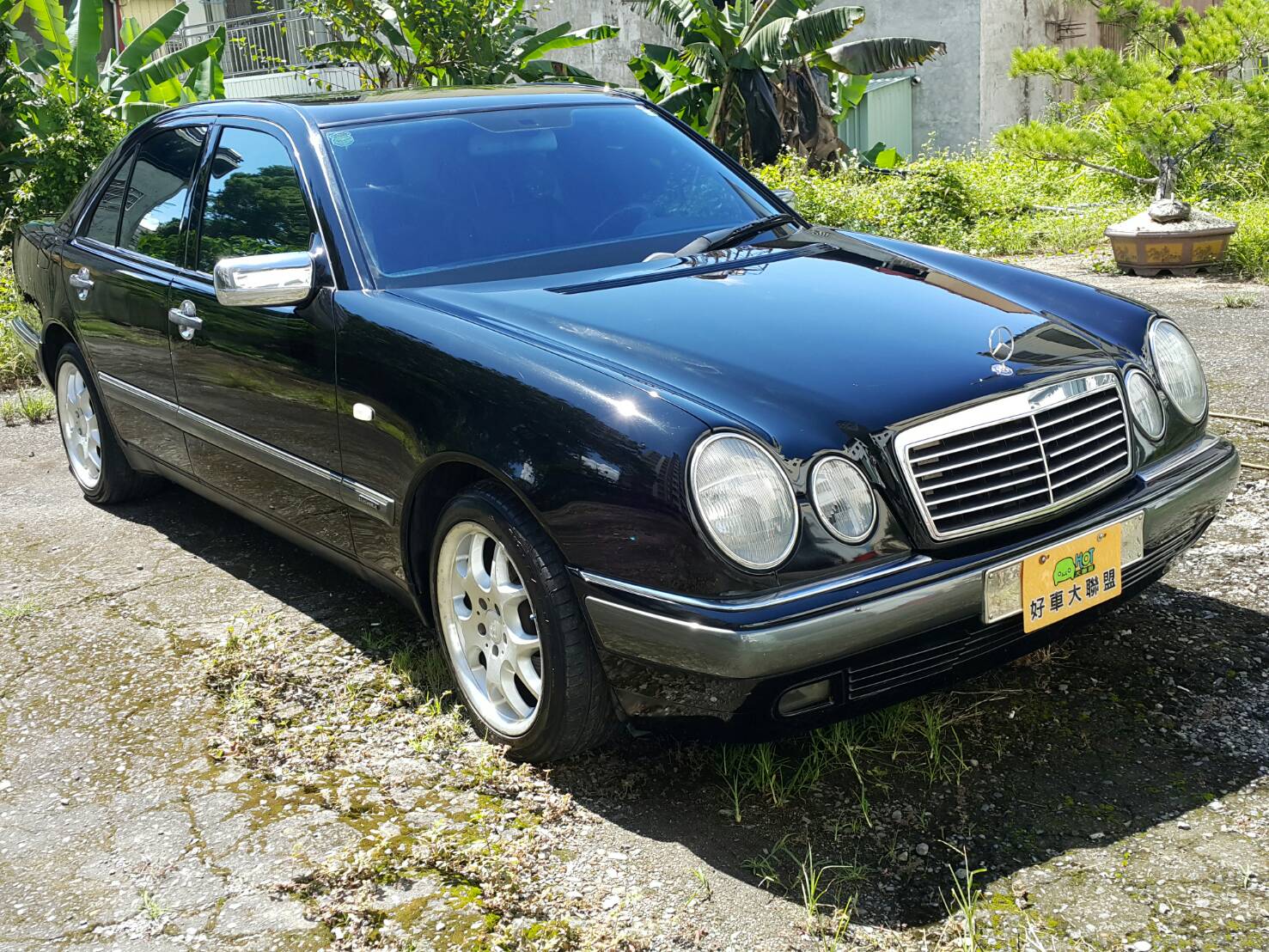 1998 M-benz E-class