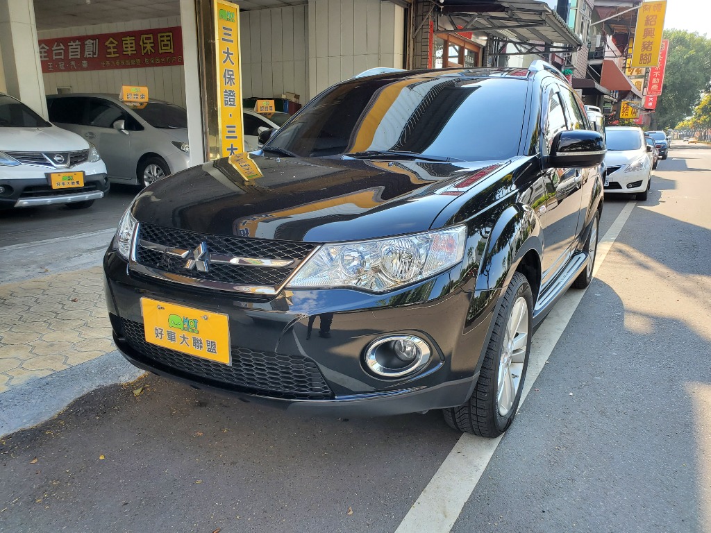 2014 Mitsubishi 三菱 Outlander