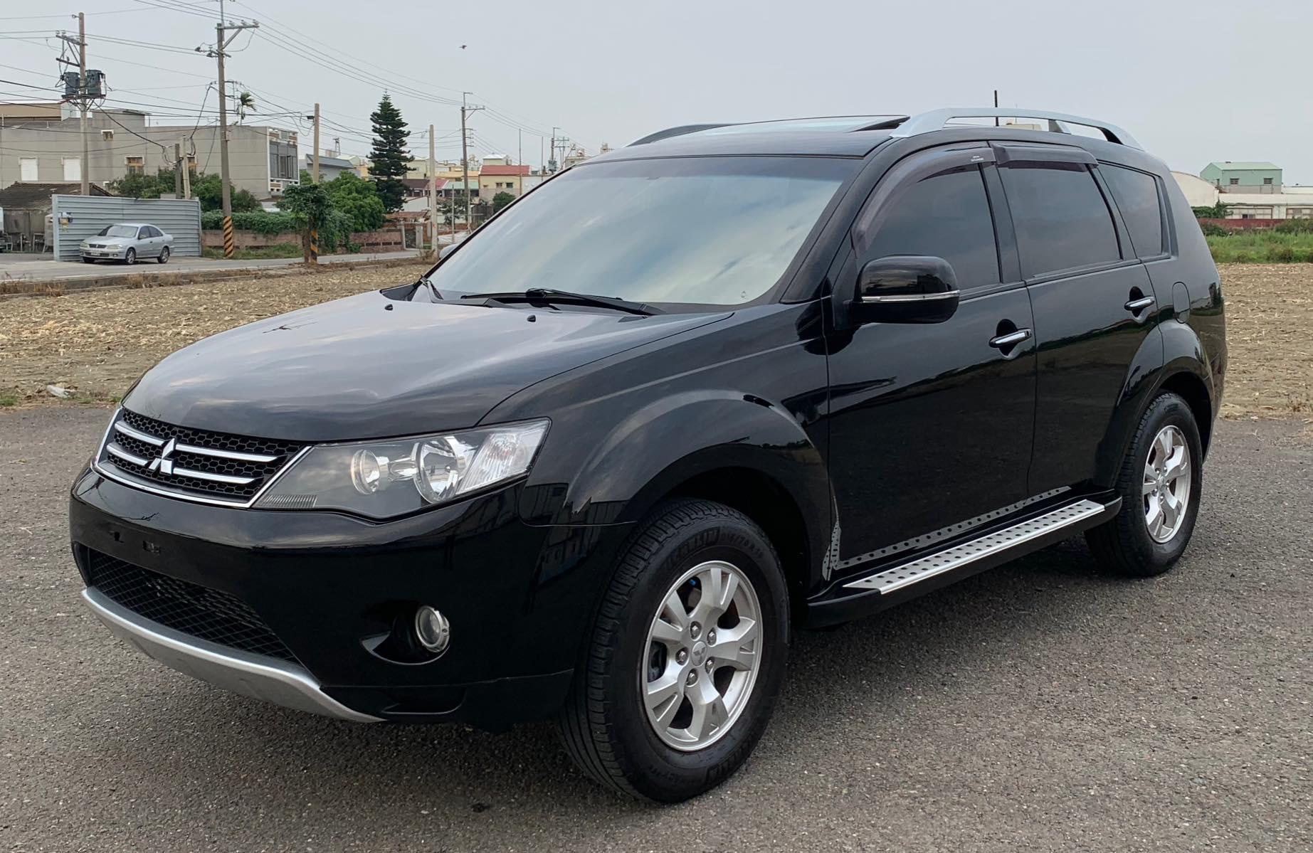 2010 Mitsubishi 三菱 Outlander