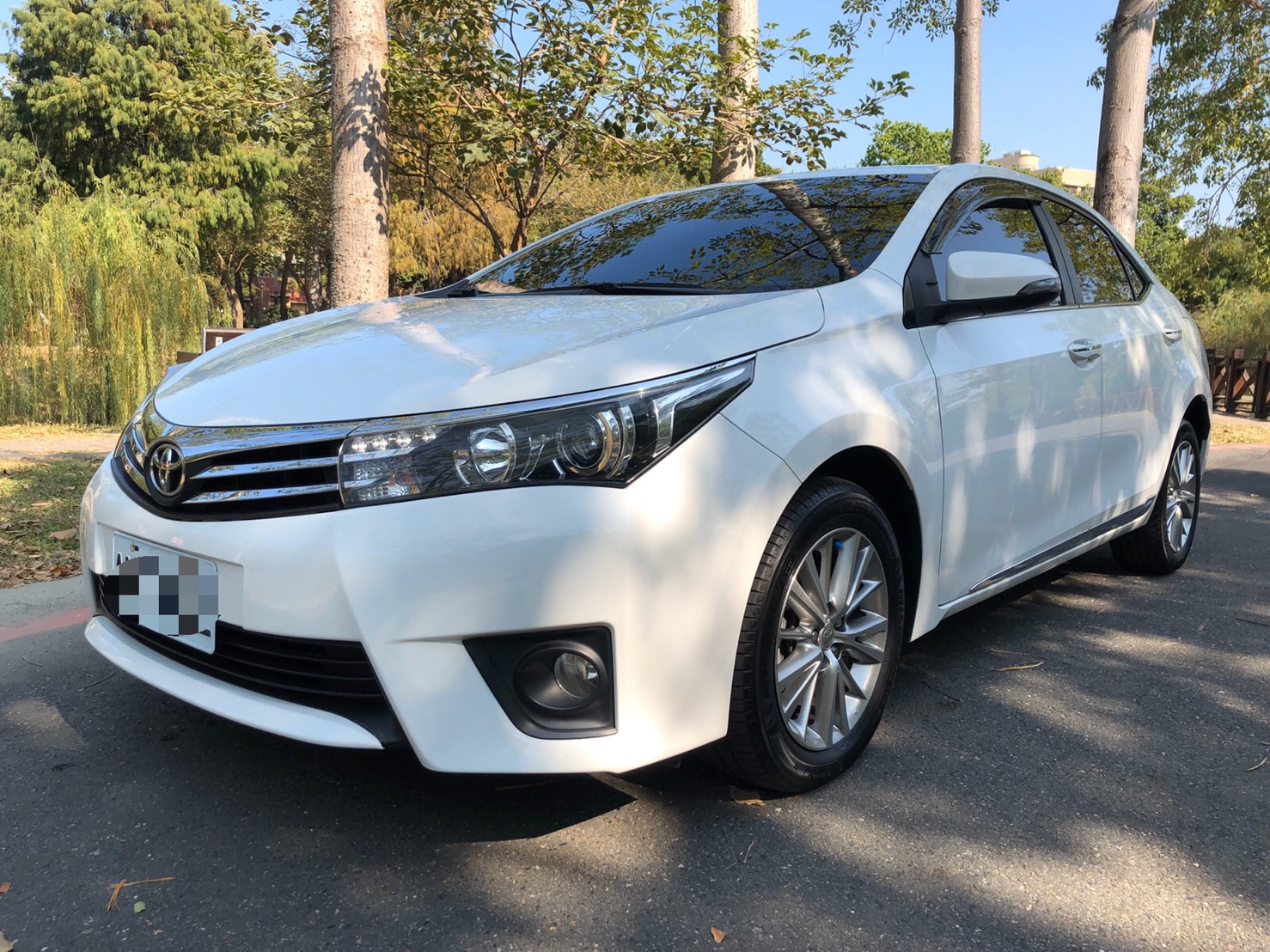2015 Toyota 豐田 Corolla altis