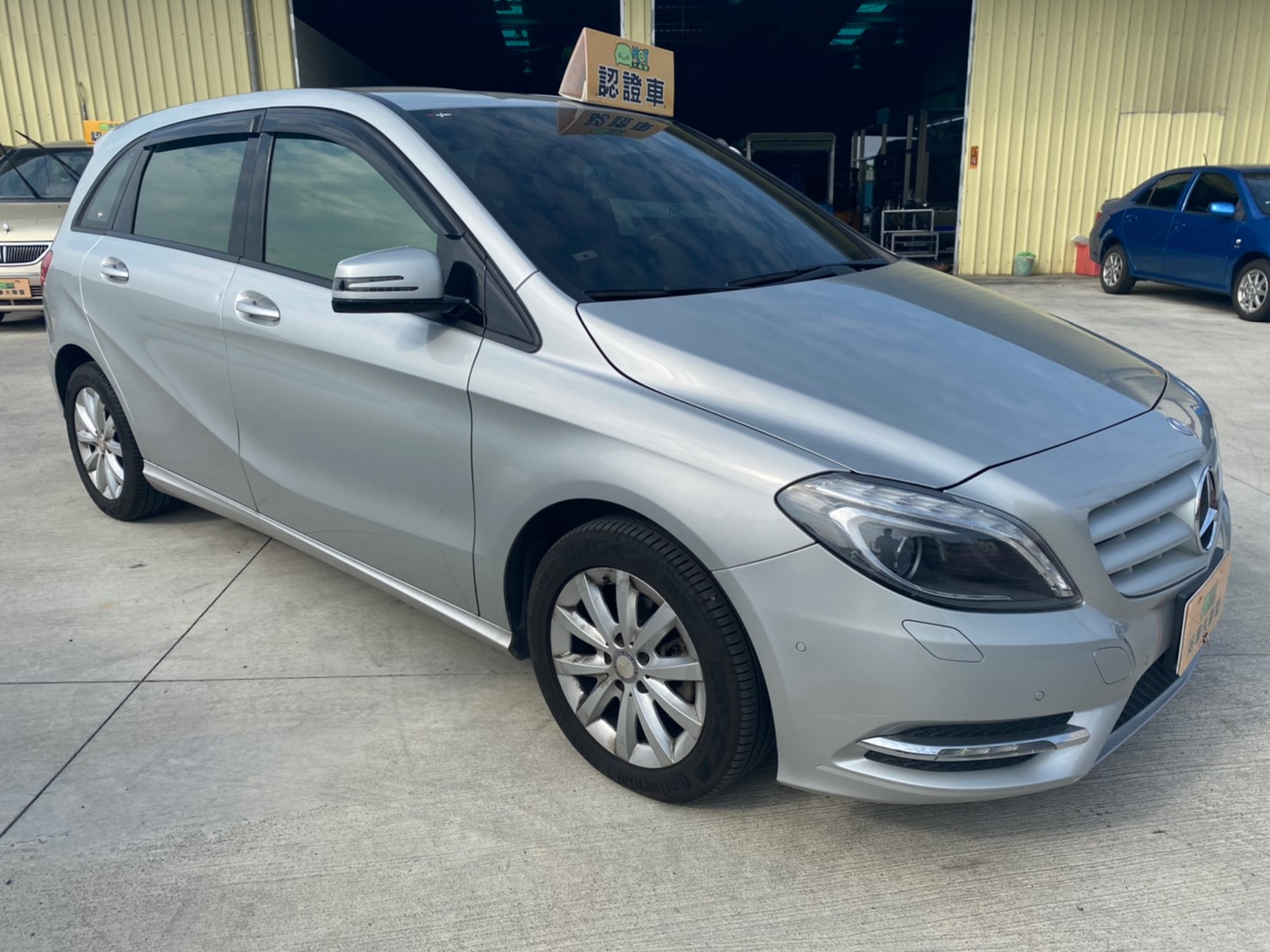 2012 M-Benz 賓士 B-class