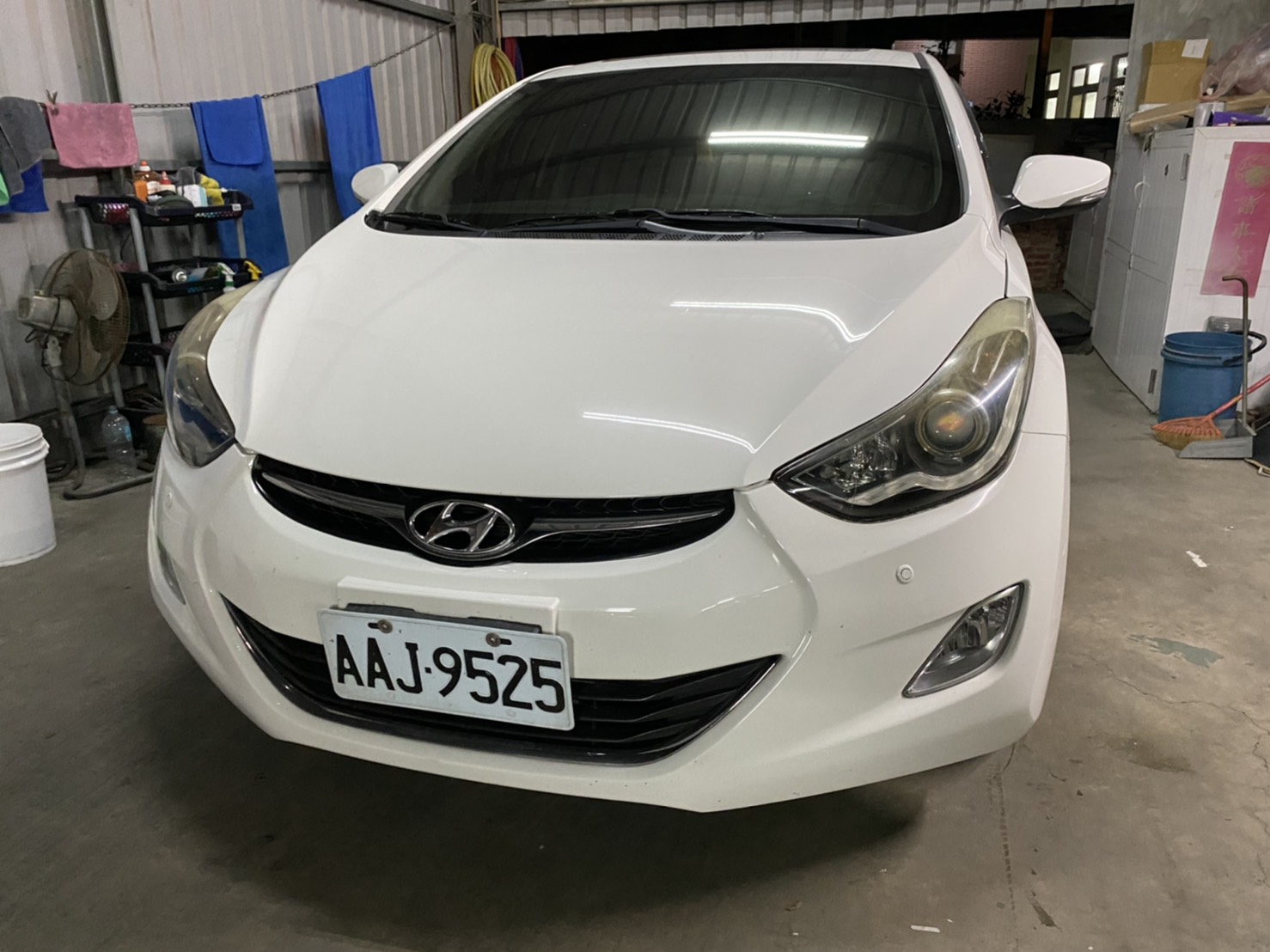2012 Hyundai 現代 Elantra