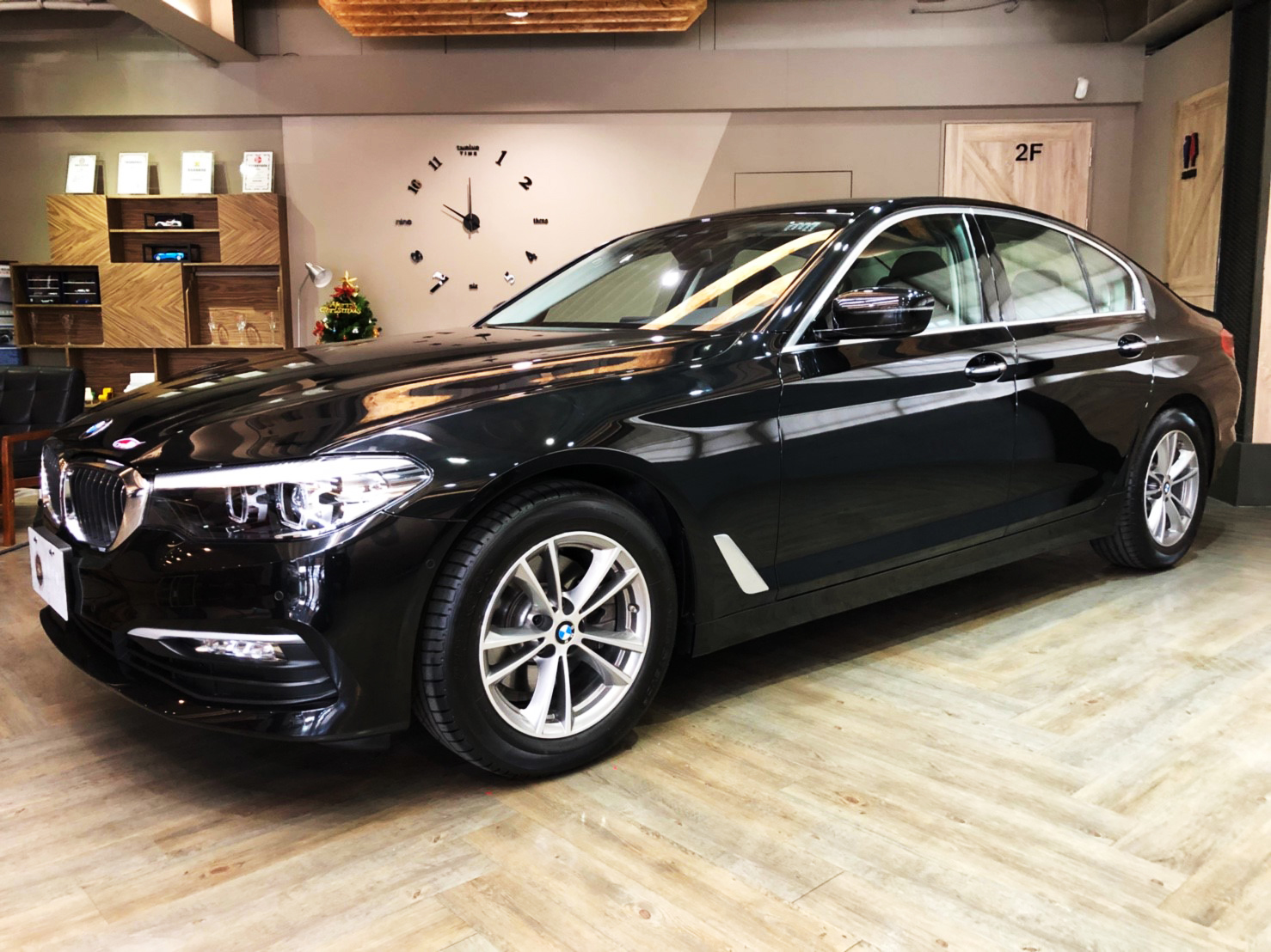 2018 Bmw 5-series sedan