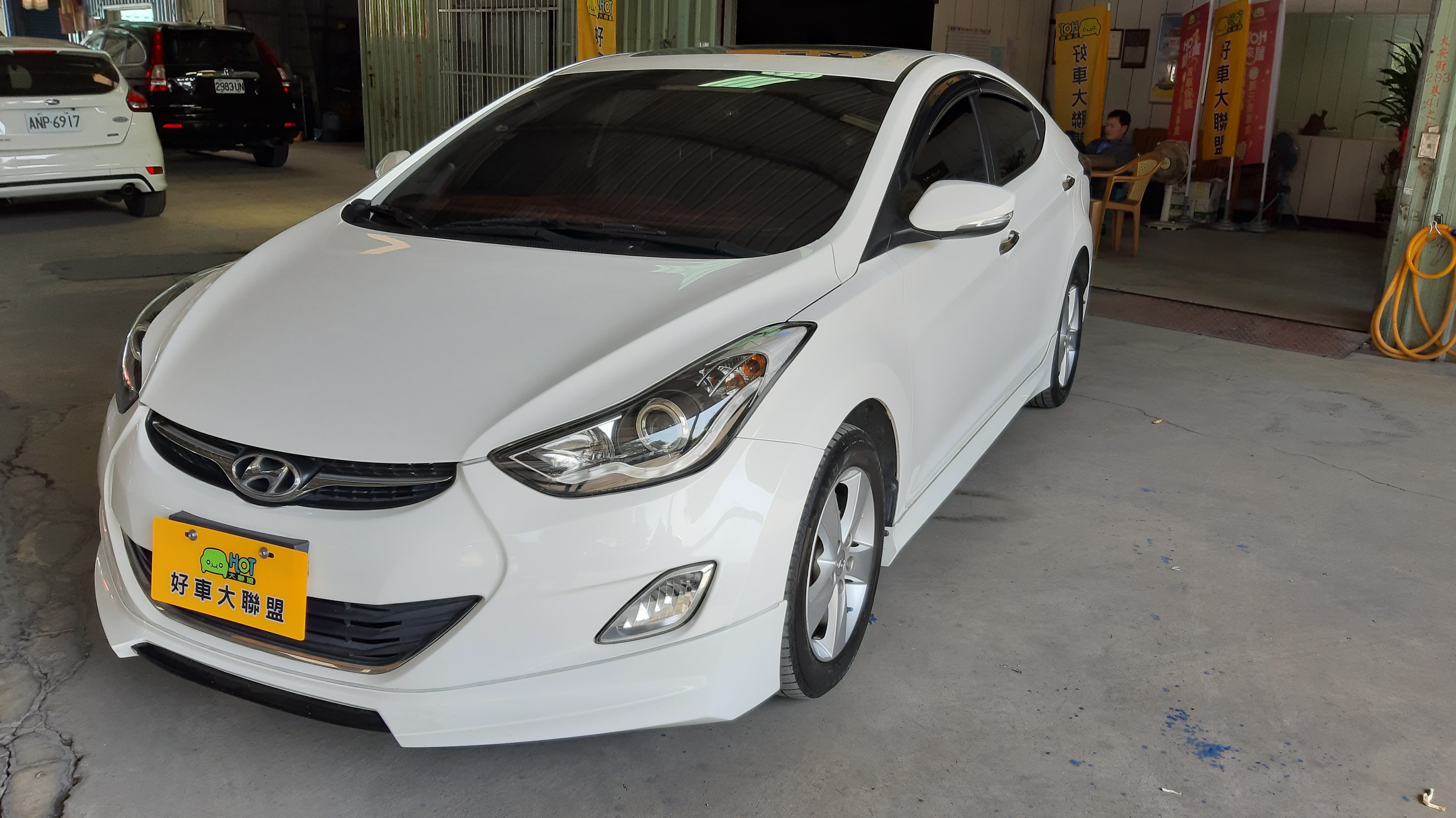 2012 Hyundai 現代 Elantra