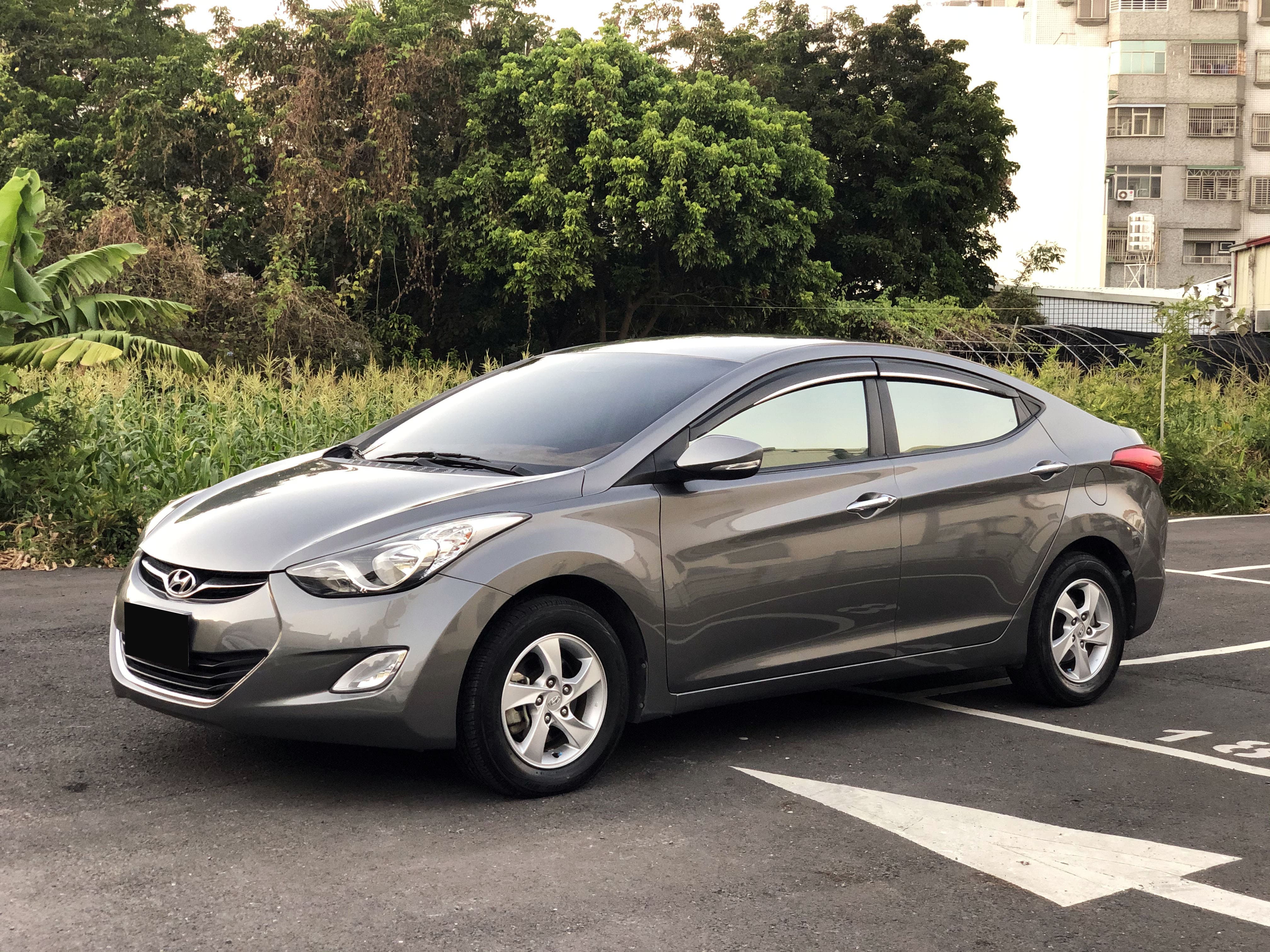 2013 Hyundai 現代 Elantra