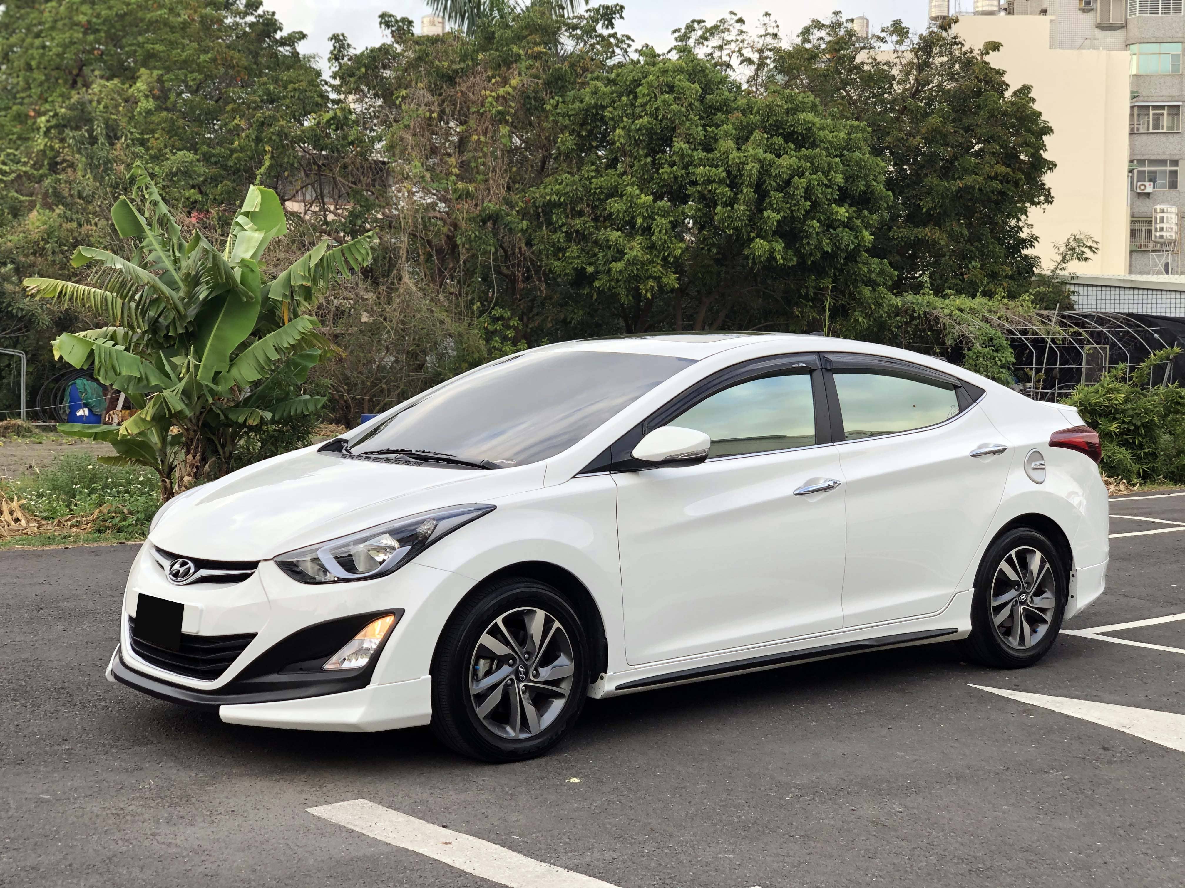 2015 Hyundai 現代 Elantra