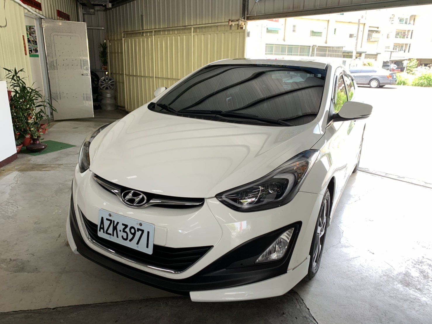 2016 Hyundai 現代 Elantra
