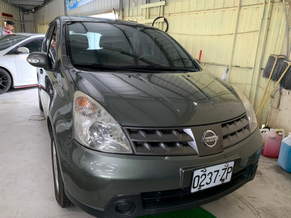 2010 Nissan 日產 Livina
