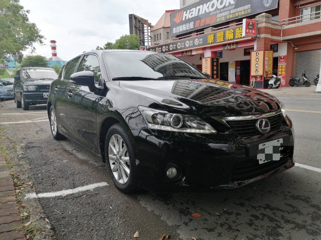 Lexus 16 Ct 0h F Sport菁英版 中古行情 Yahoo奇摩汽車機車