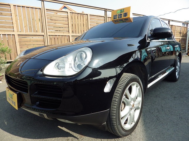2004 Porsche Cayenne