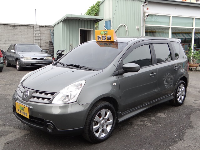 2013 Nissan 日產 Livina