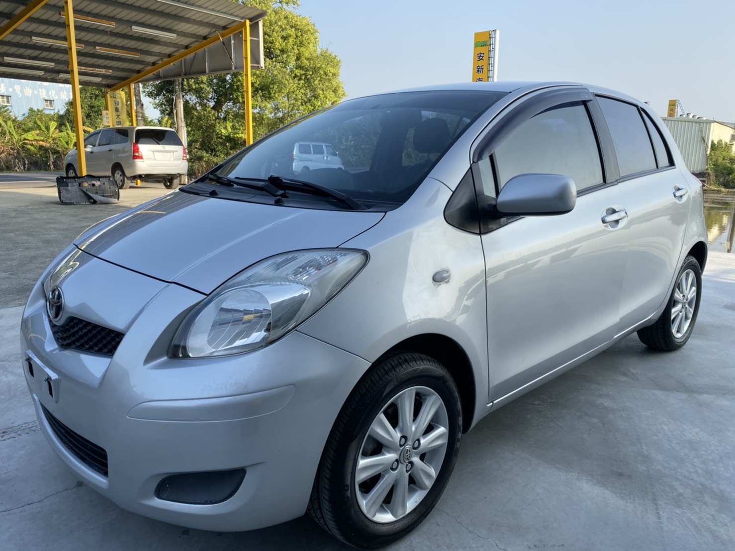 2011 Toyota 豐田 Yaris