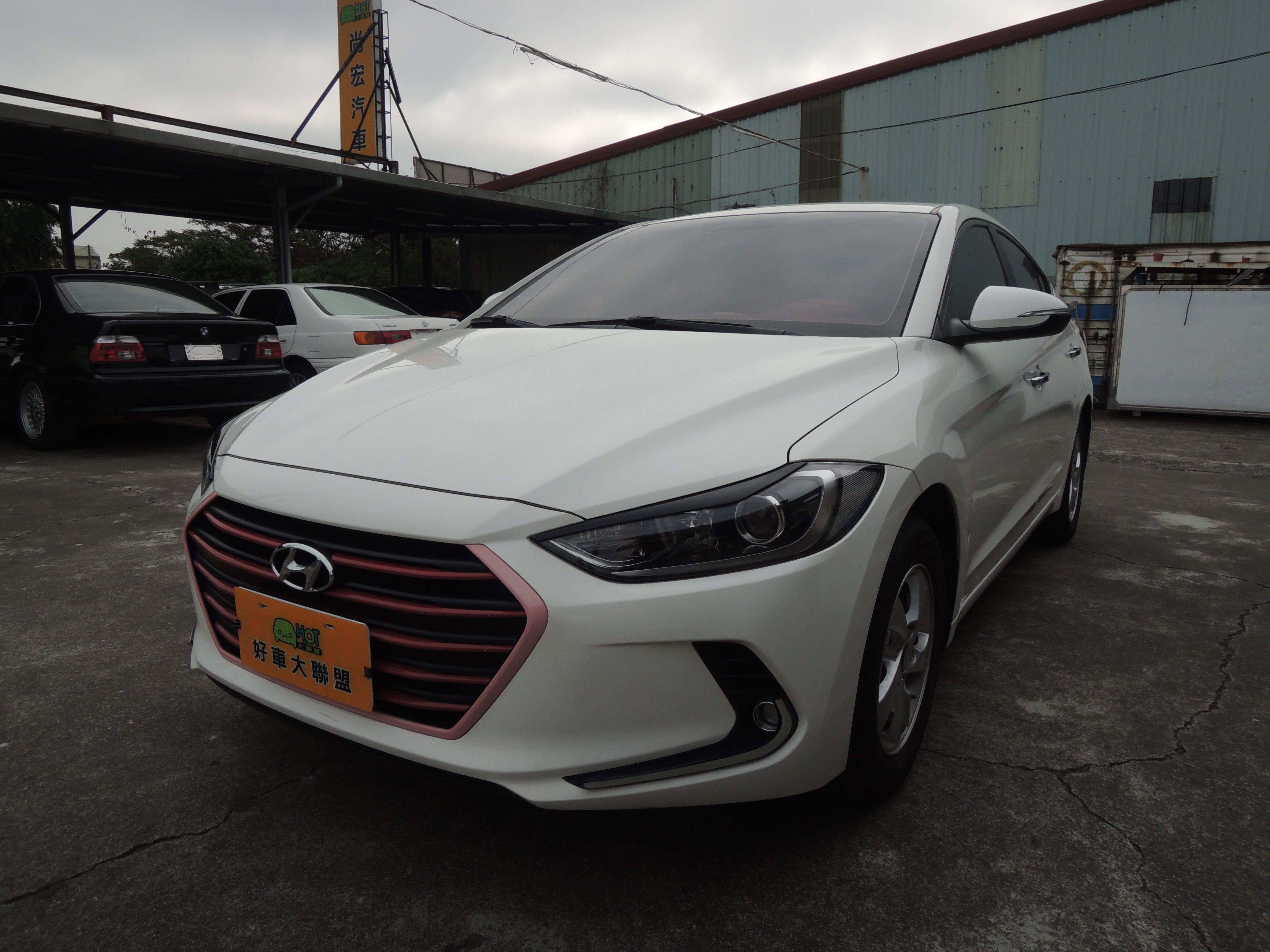 2018 Hyundai 現代 Elantra