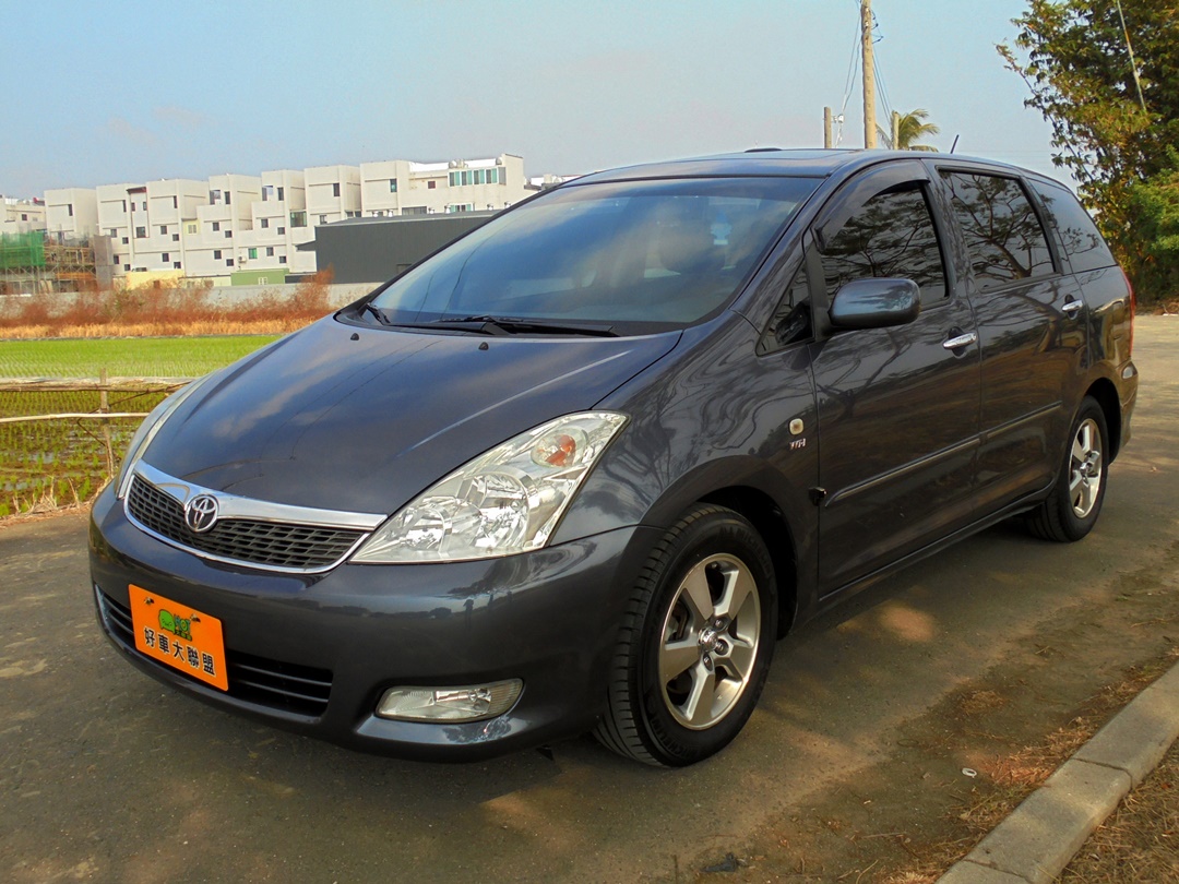 2005 Toyota Wish
