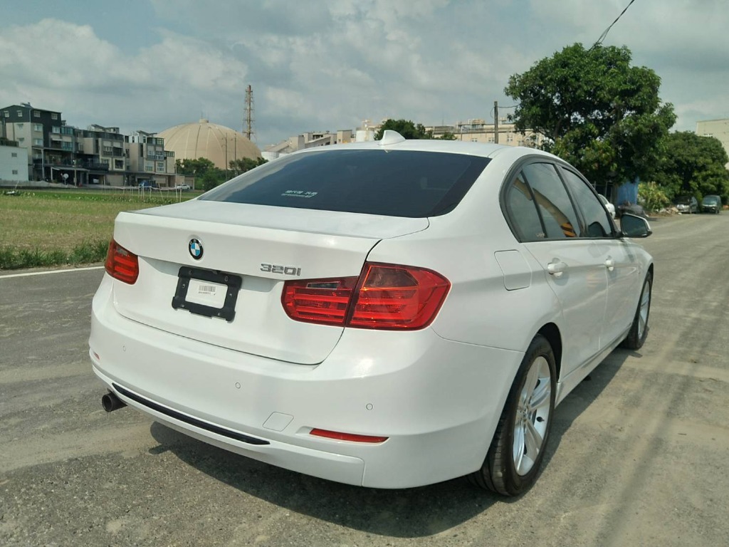 2013 BMW 寶馬 3-series sedan
