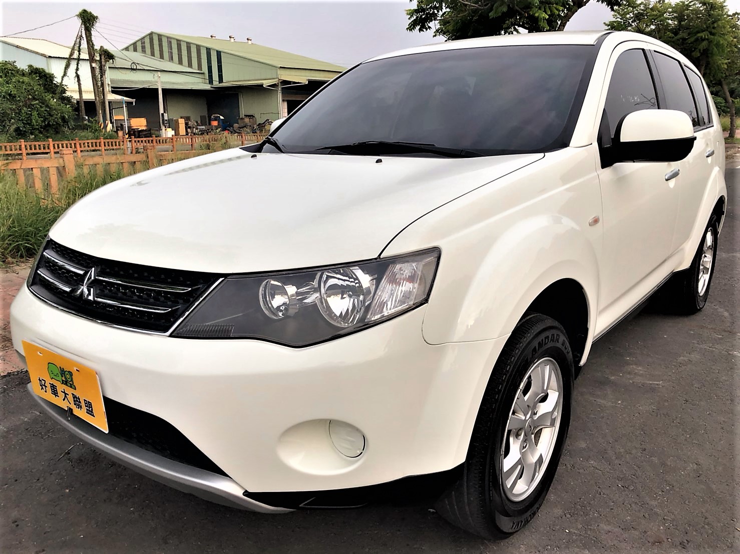 2010 Mitsubishi 三菱 Outlander