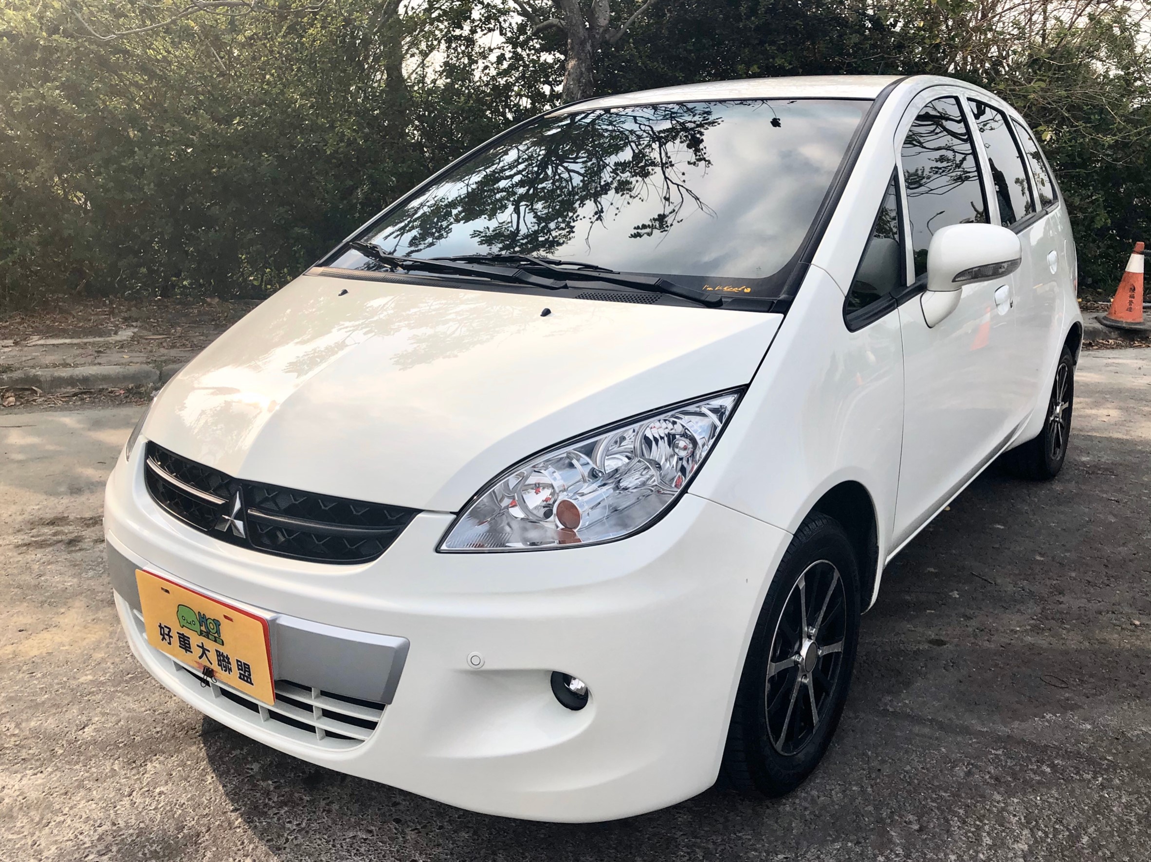 2010 Mitsubishi 三菱 Colt plus