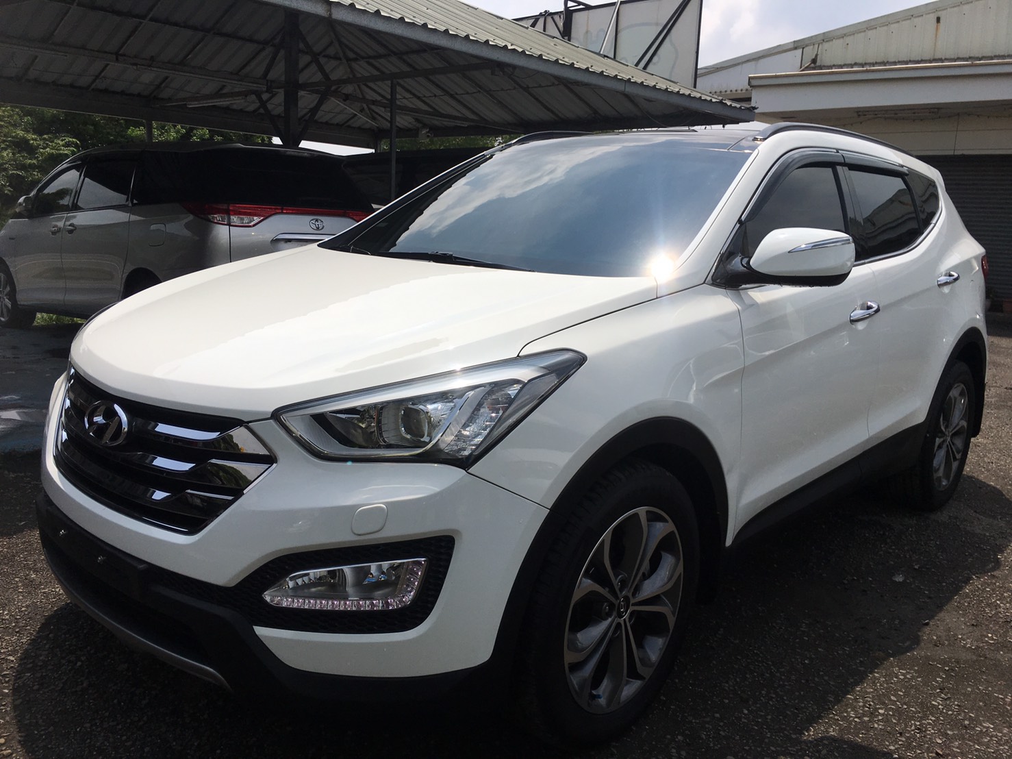 2014 Hyundai 現代 Santa fe