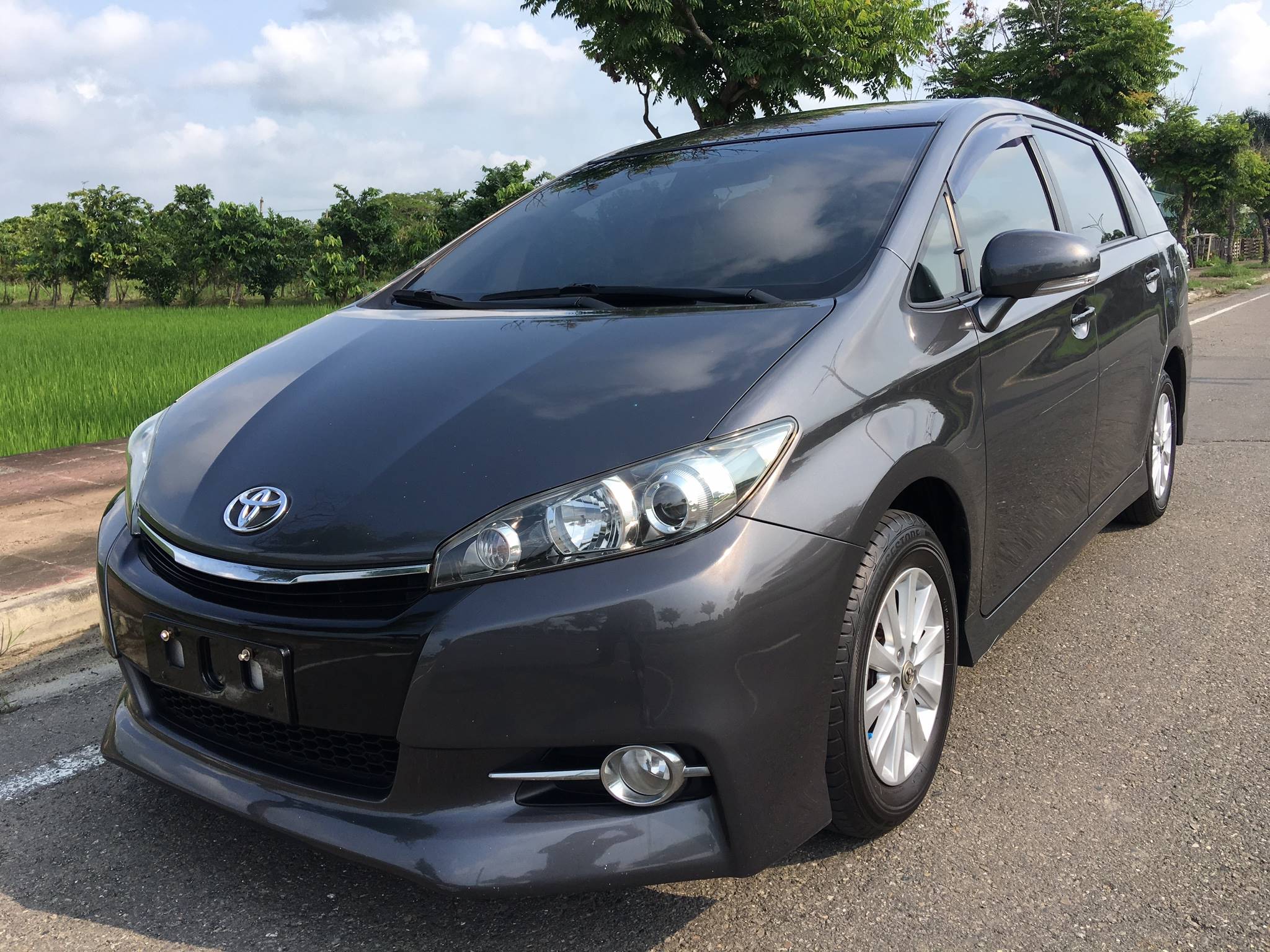 2014 Toyota 豐田 Wish