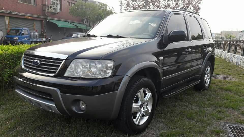 2004 Ford Escape