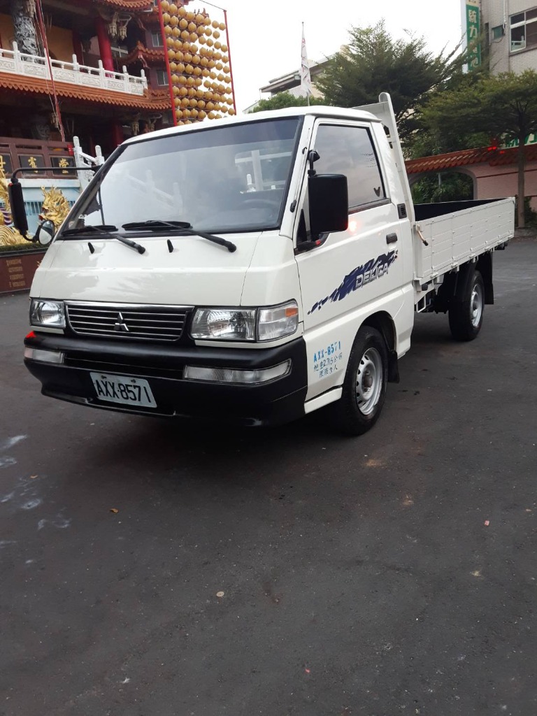 2012 Mitsubishi 三菱 商用車