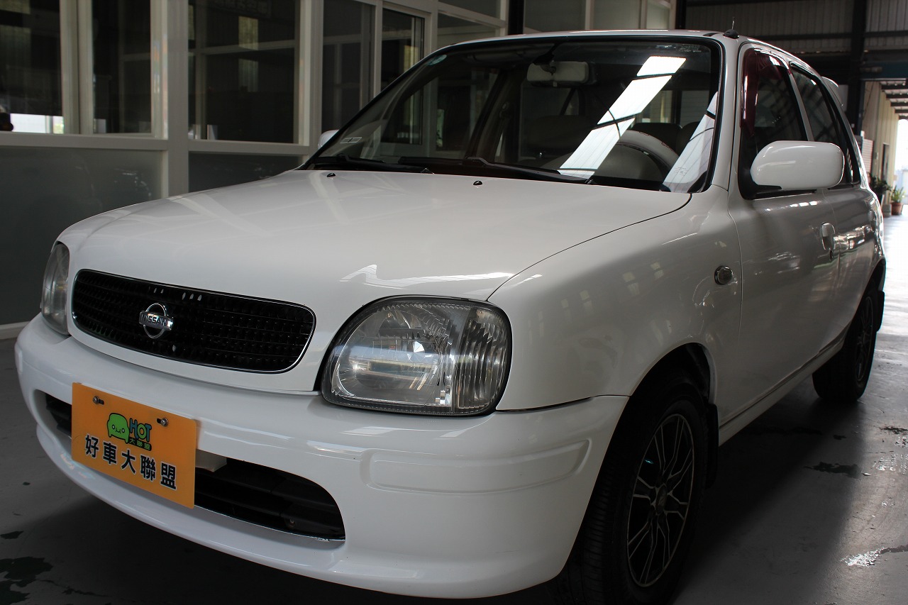 2003 Nissan March