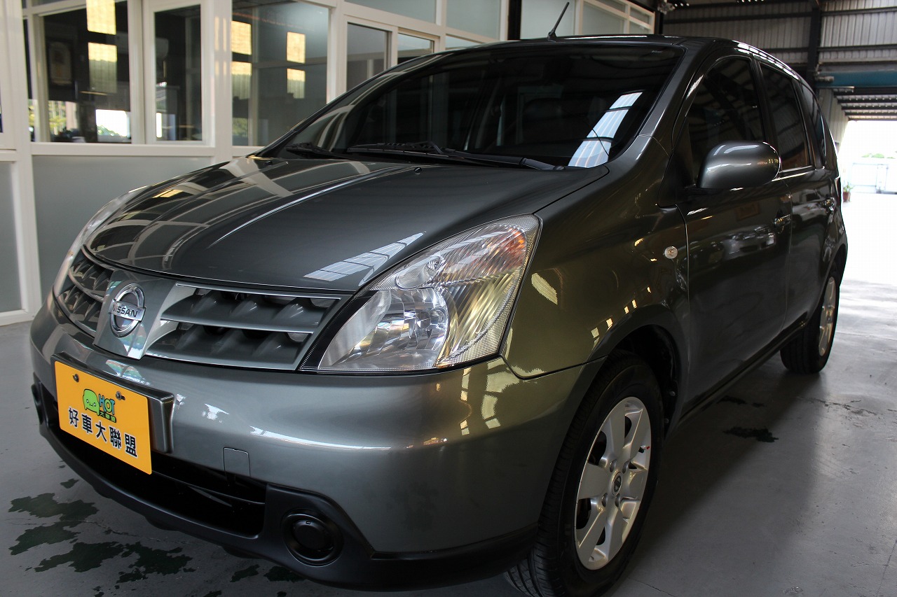 2012 Nissan 日產 Livina