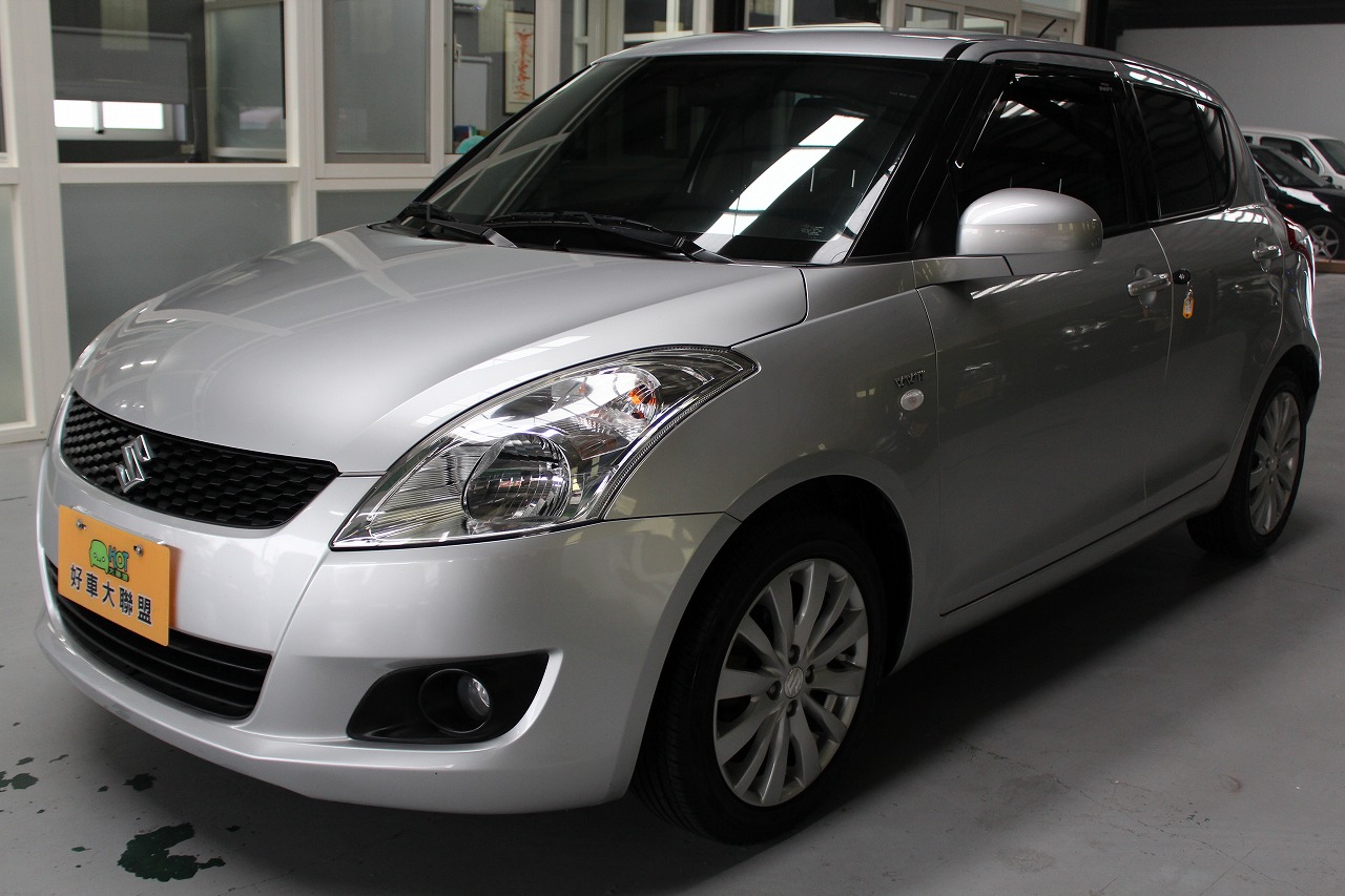 2011 Suzuki 鈴木 Swift