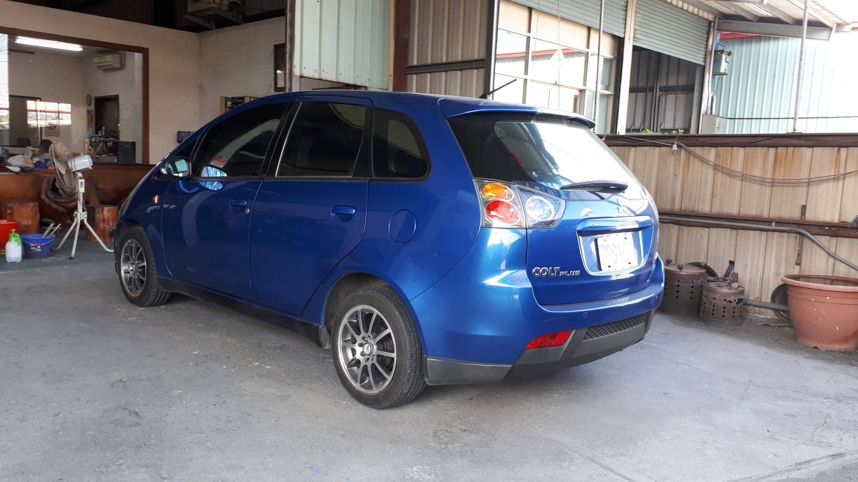 2011 Mitsubishi Colt plus