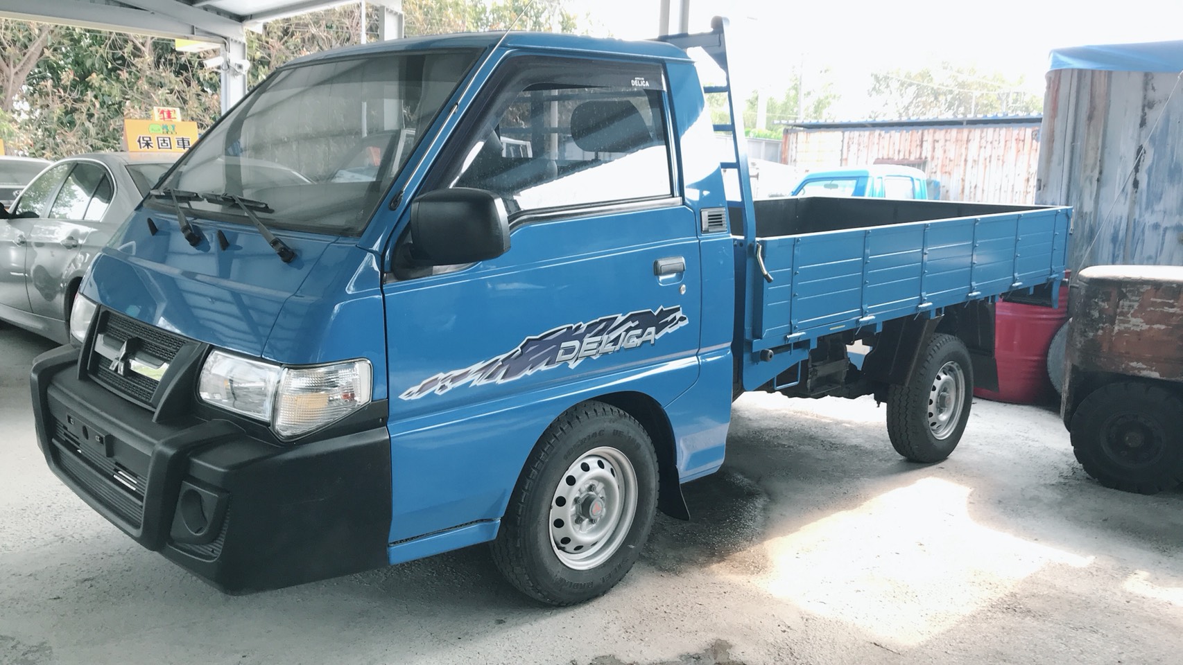 2014 Mitsubishi 商用車