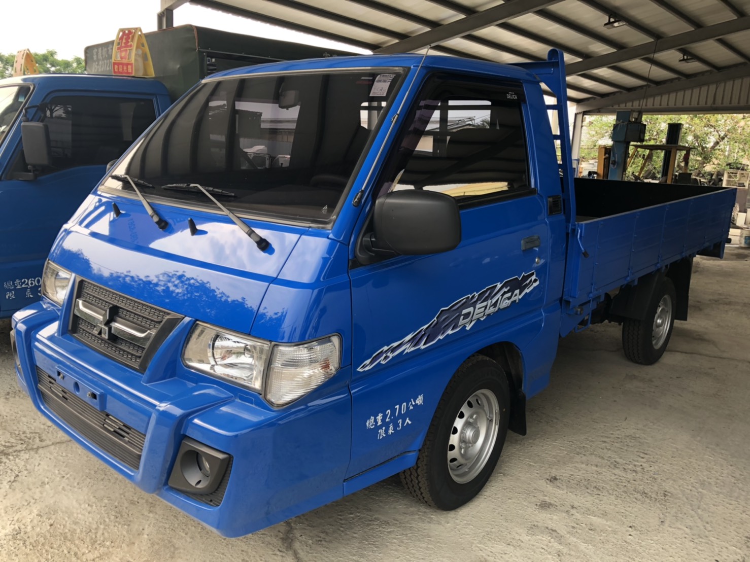 2016 Mitsubishi 三菱 商用車