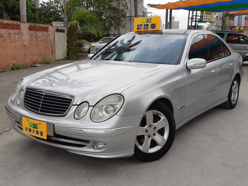 2003 M-benz E-class