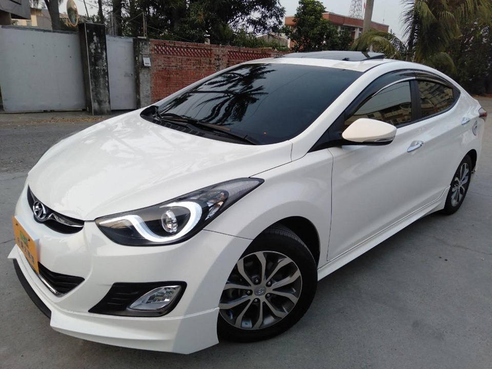 2014 Hyundai 現代 Elantra
