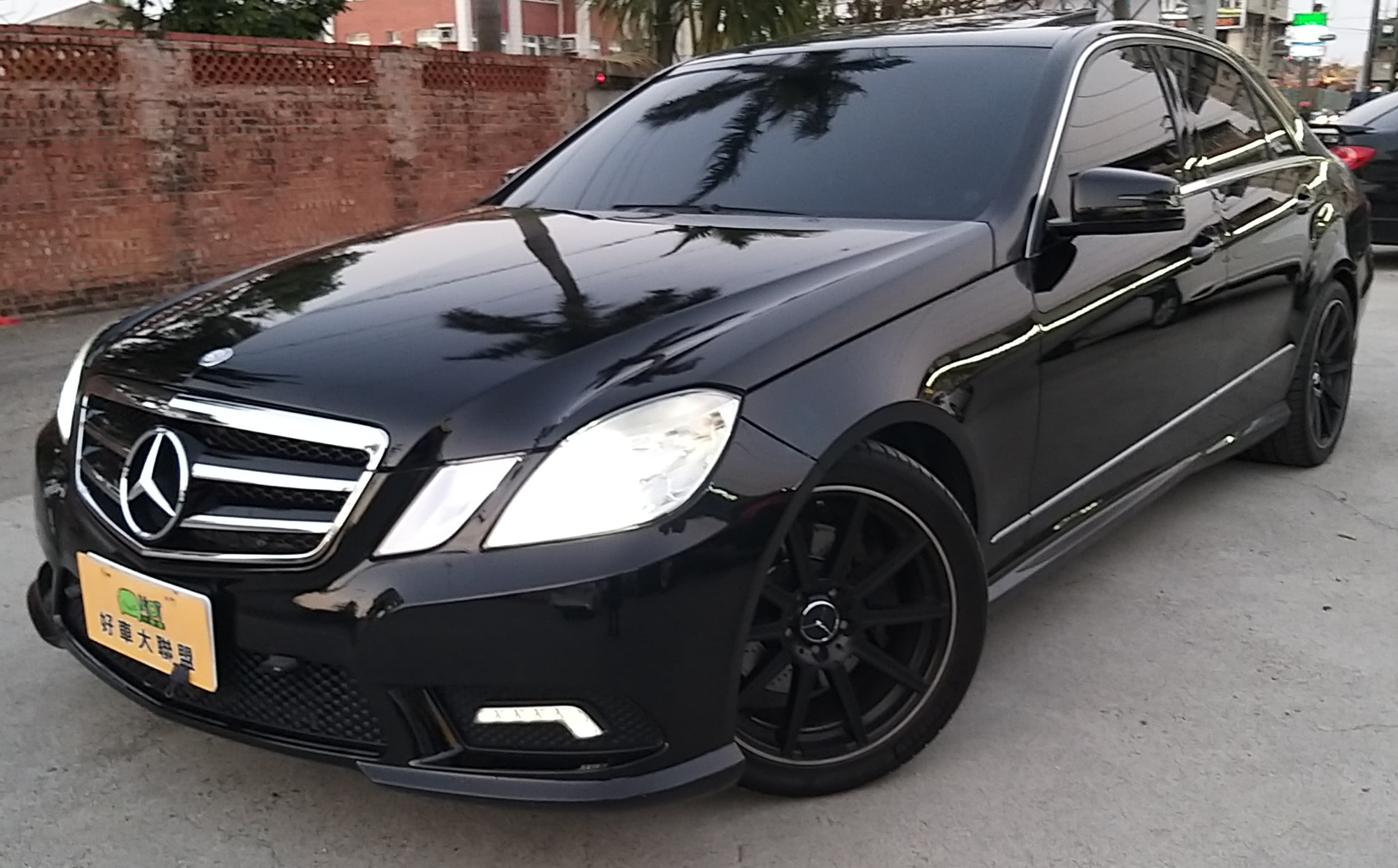 2011 M-Benz 賓士 E-class