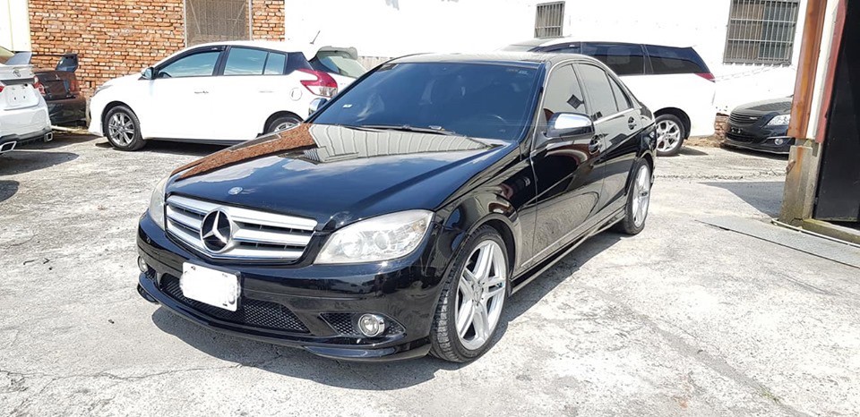 2008 M-benz C-class