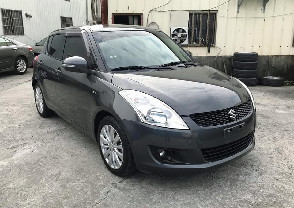 2011 Suzuki 鈴木 Swift