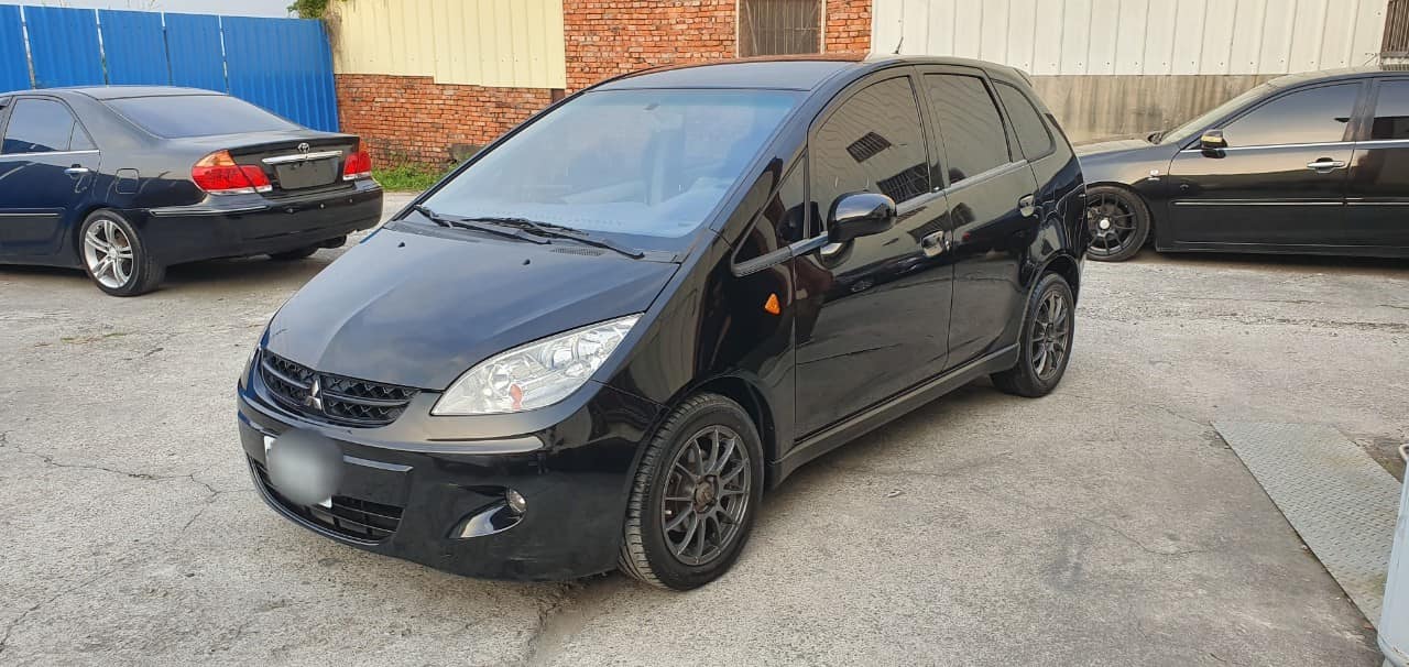 2011 Mitsubishi 三菱 Colt plus
