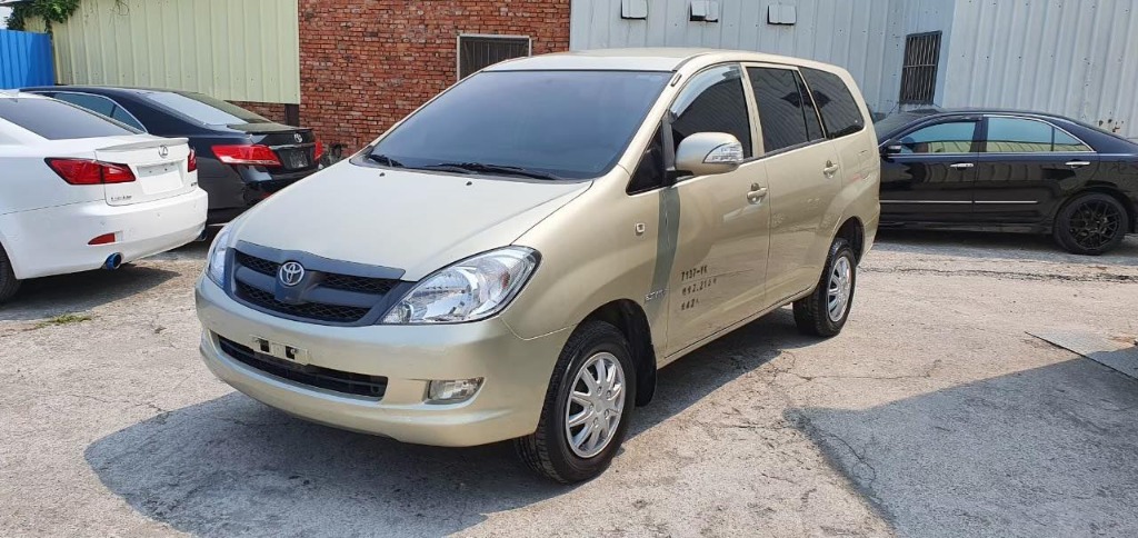 2011 Toyota 豐田 Innova