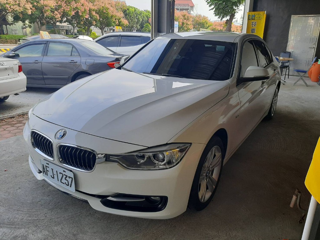 2013 BMW 寶馬 3-series sedan