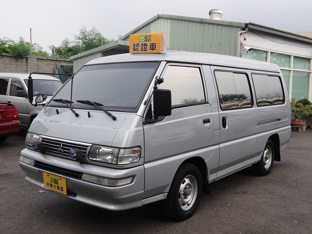 Hot大聯盟 Mitsubishi Delica 2011年中華得利卡2 4 廂型車銀色