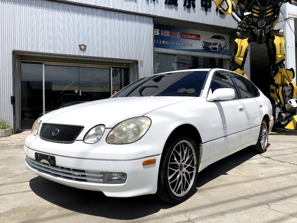 17 Lexus Gs F 中古車 Yahoo奇摩汽車機車