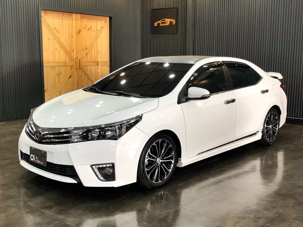 2015 Toyota Corolla altis