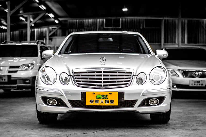 2006 M-benz E-class