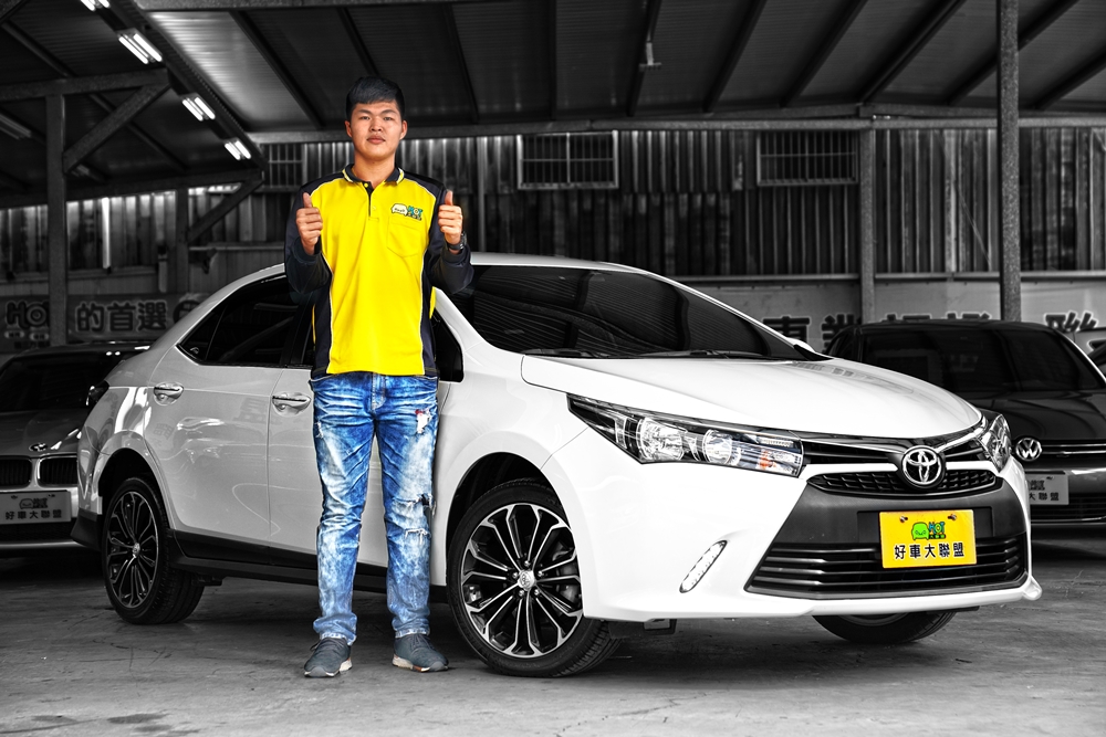 2016 Toyota Corolla altis
