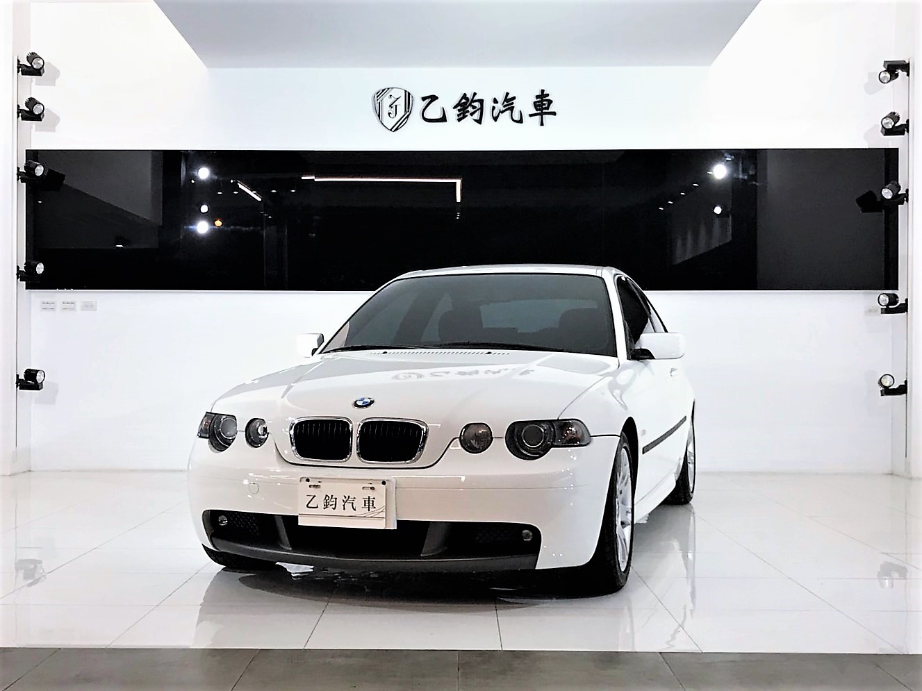 2003 Bmw 3-series sedan