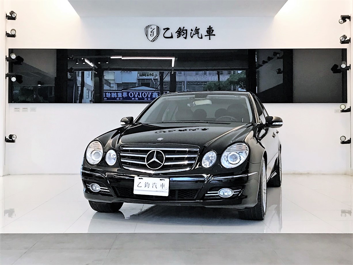 2006 M-benz E-class