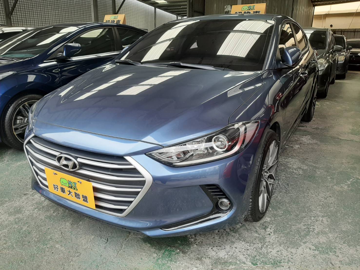 2018 Hyundai 現代 Elantra